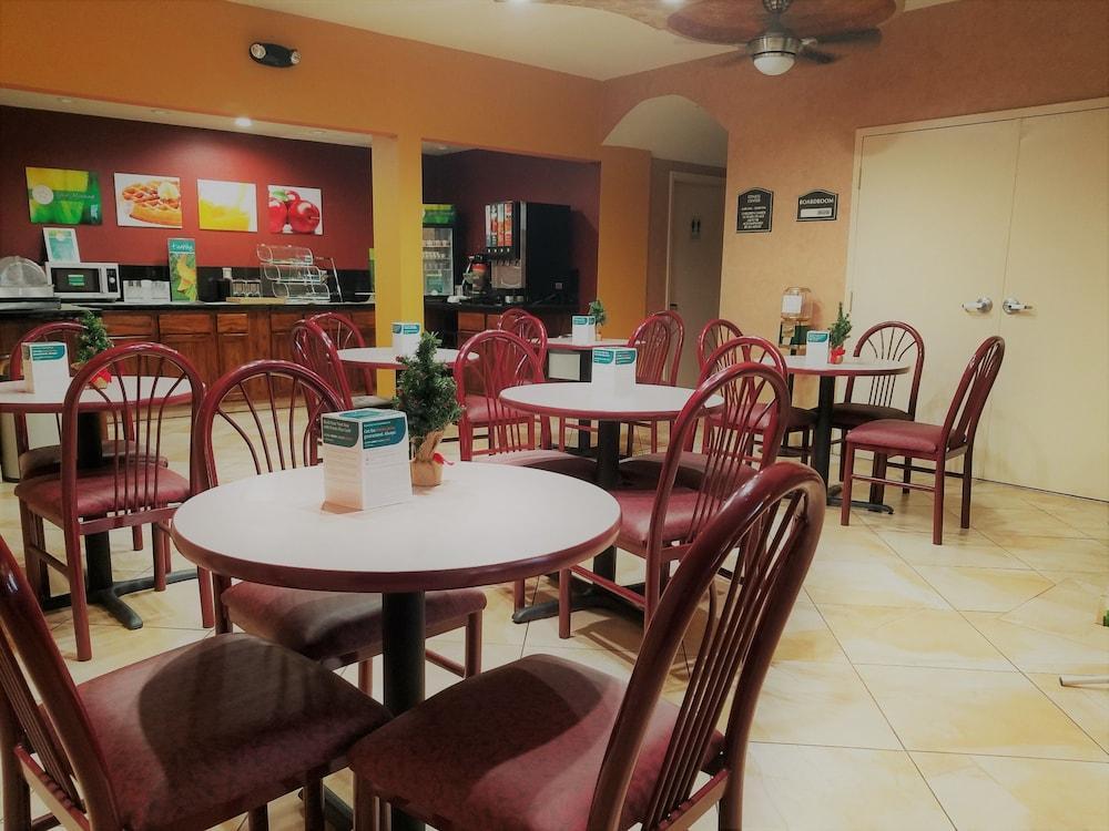 Quality Inn Alexandria Luaran gambar