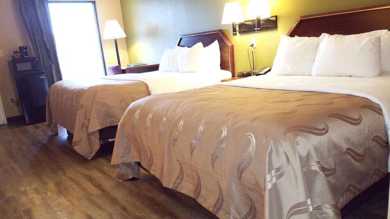 Quality Inn Alexandria Luaran gambar